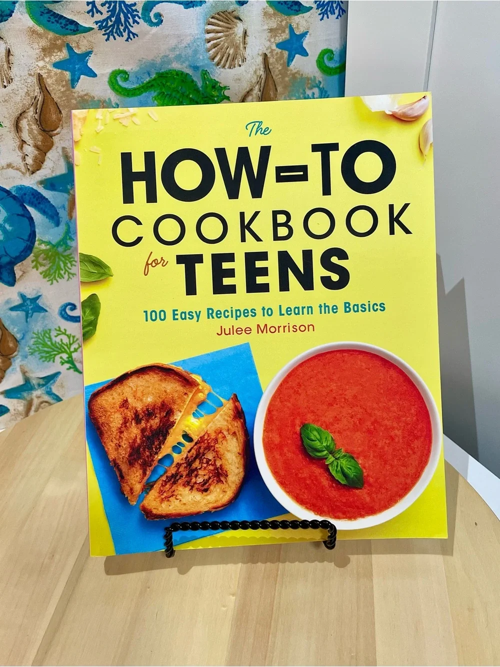 The How-To Cookbook for Teens: 100 Easy Recipes to Learn the Basics